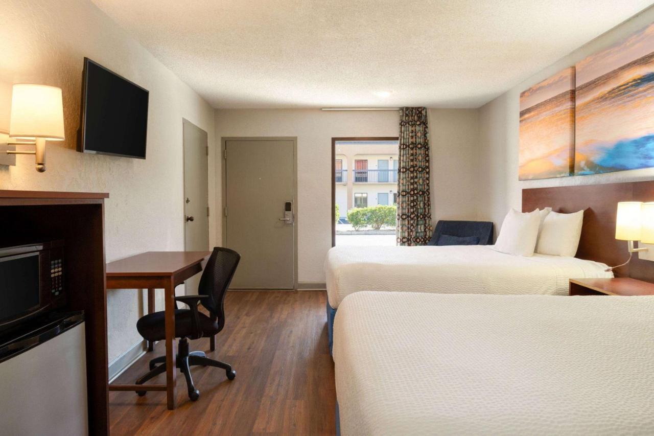 Days Inn By Wyndham Dillon Luaran gambar